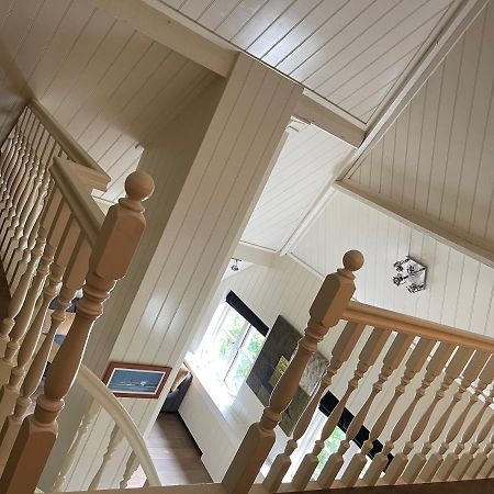 Karibu Het Voorhuis 2 Tot 6 Persoons Luxe Slaapkamers Met Een Mooie Woonkeuken Daarle Exteriér fotografie