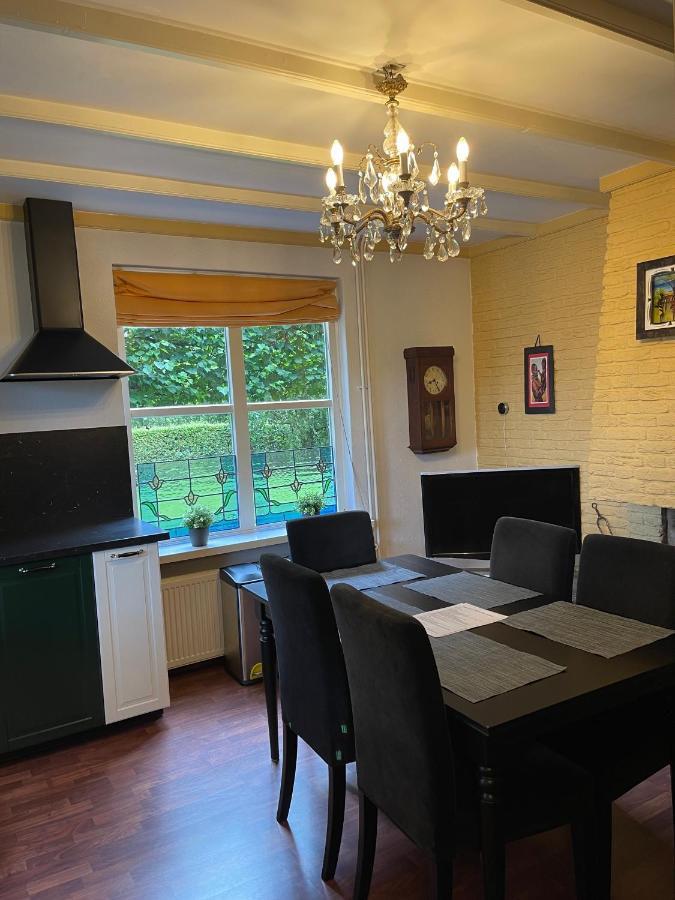 Karibu Het Voorhuis 2 Tot 6 Persoons Luxe Slaapkamers Met Een Mooie Woonkeuken Daarle Exteriér fotografie