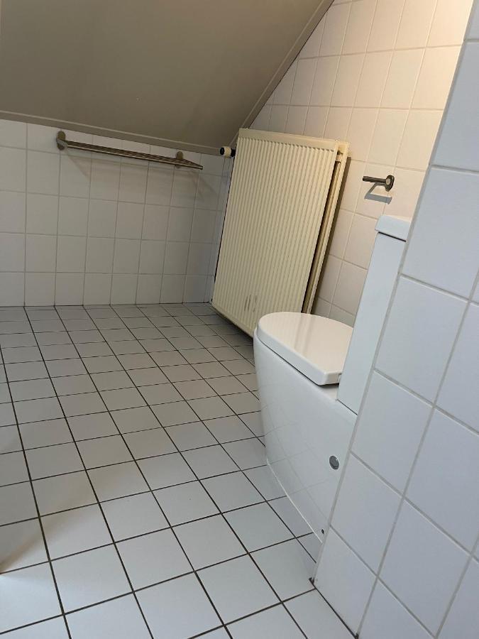 Karibu Het Voorhuis 2 Tot 6 Persoons Luxe Slaapkamers Met Een Mooie Woonkeuken Daarle Exteriér fotografie